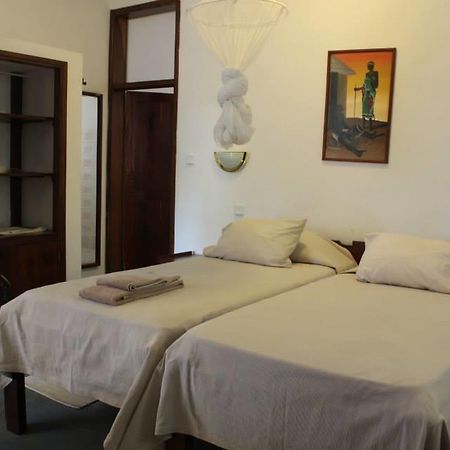מלון פמבה Pensao Residencial Reggio Emilia מראה חיצוני תמונה
